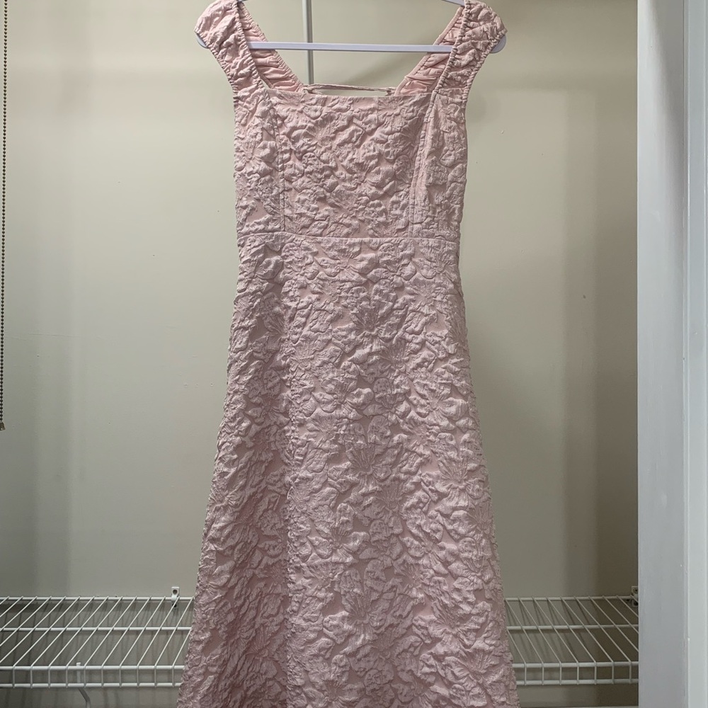 Lulu's Springtime Aura Mauve Jacquard Lace-Up Midi Dress with Pockets
